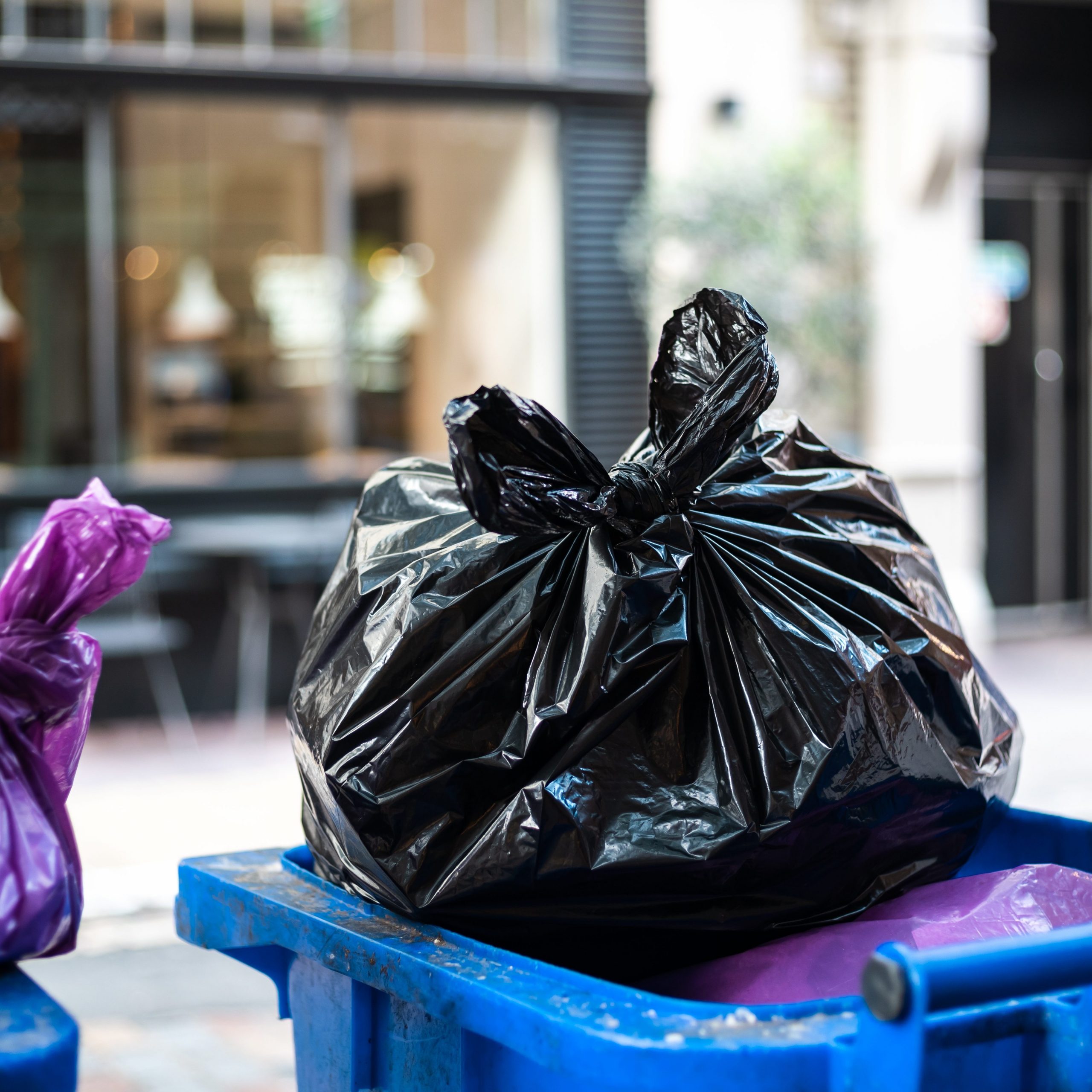 Faites-vous livrer chez vous tous vos articles ménagers et sacs poubelles.